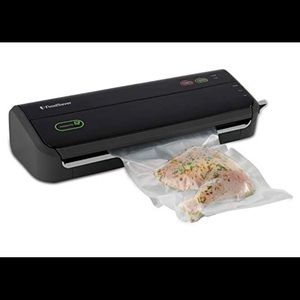 New in box! Food Saver Vacuum Sealer